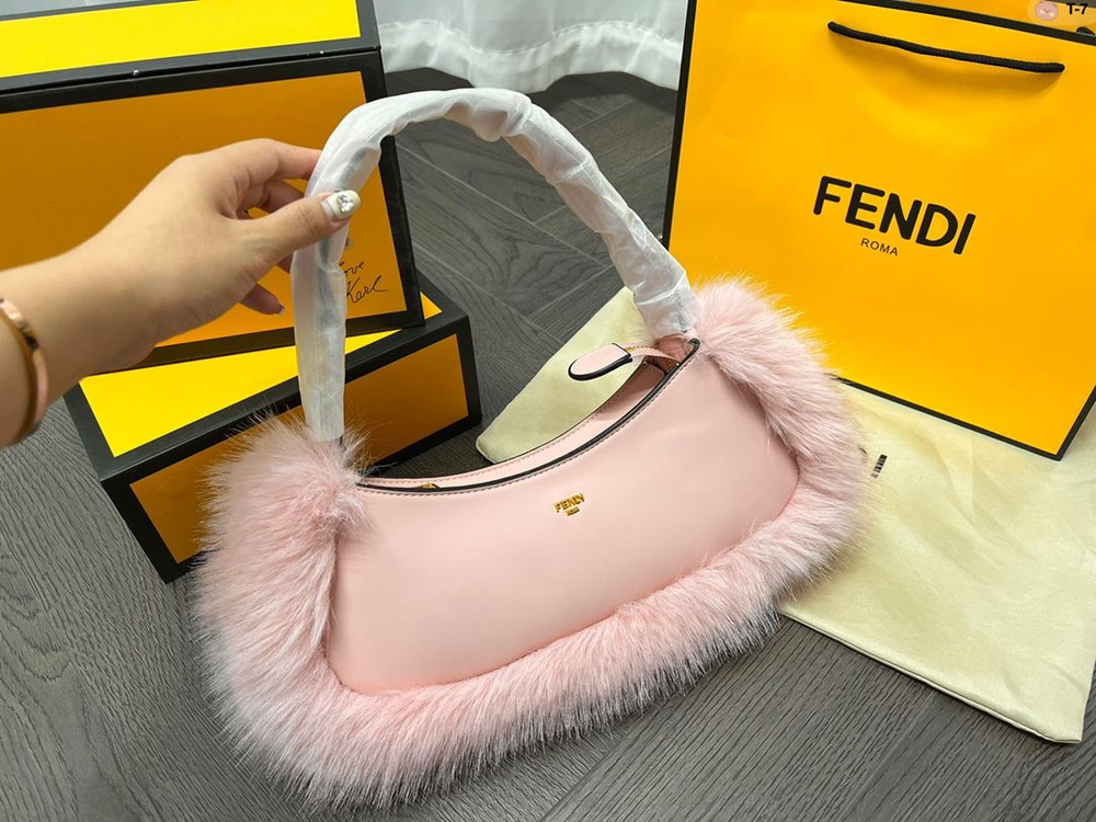 Fendi Сумка на плечо #1