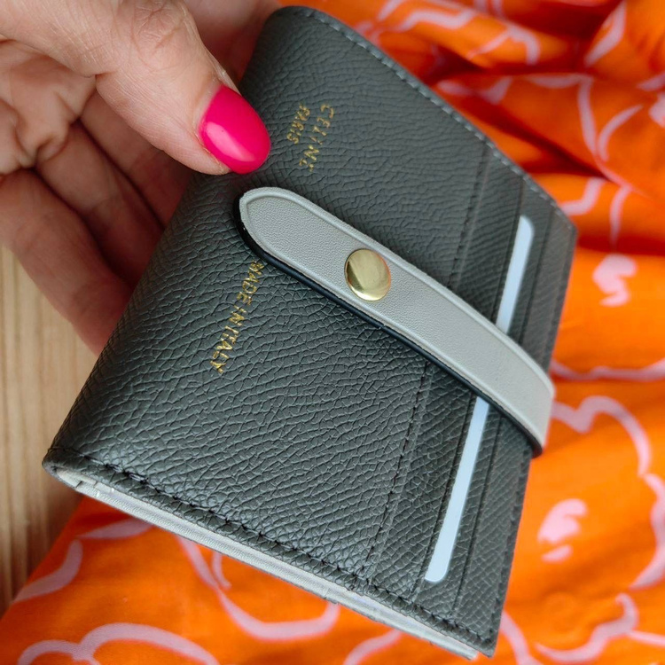 Кошелек celine. Кошелек pidengbao. Кошелек реплики. Coach кошелек женский с цветами. Кошелек реплики.