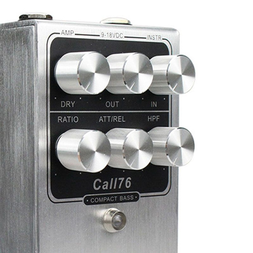 Педаль эффектов для бас-гитары Compressor DemonFX Call76