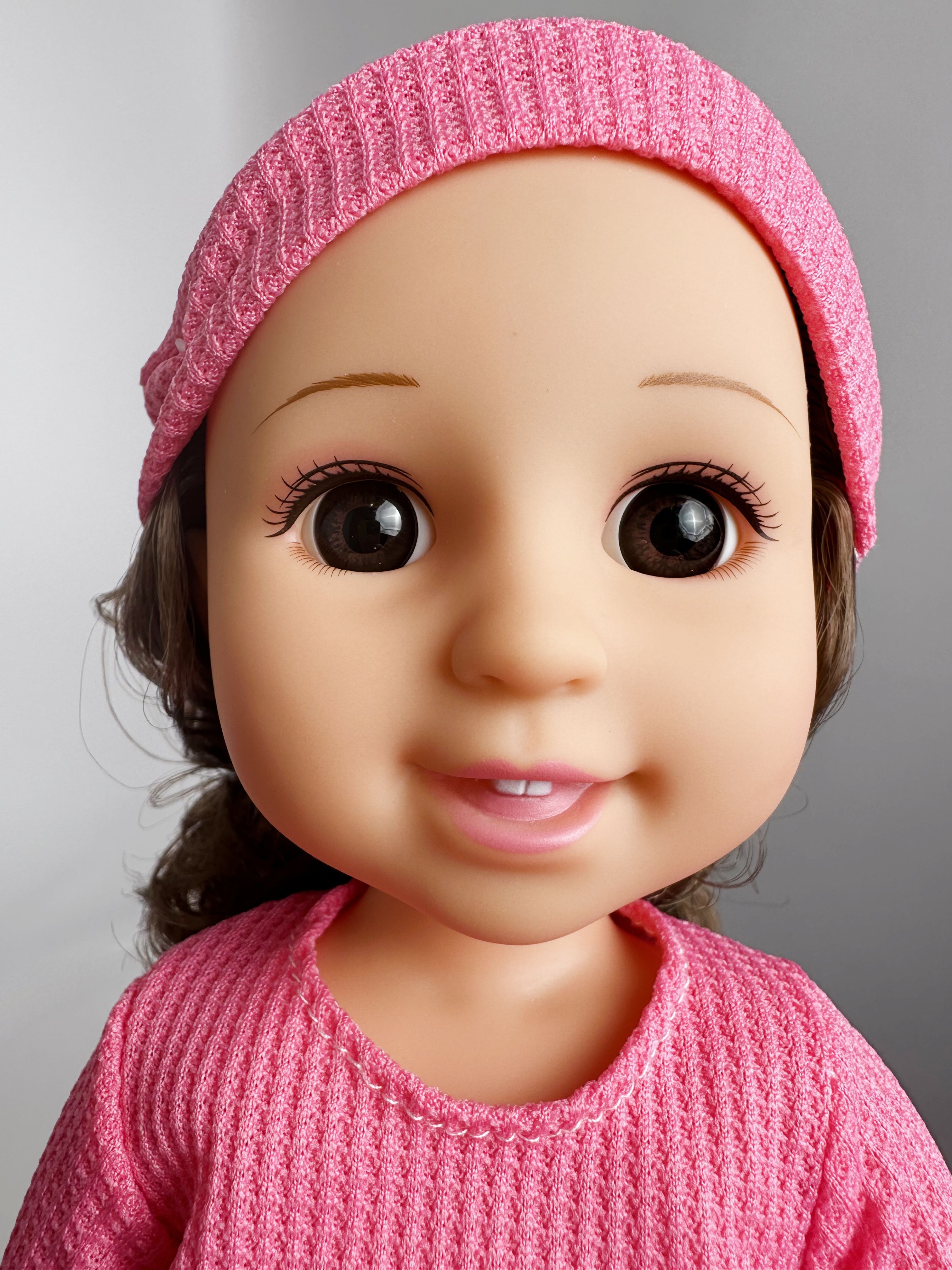 Кукла пластиковая Pretty Girl в розовой шапочке - купить с доставкой по ...
