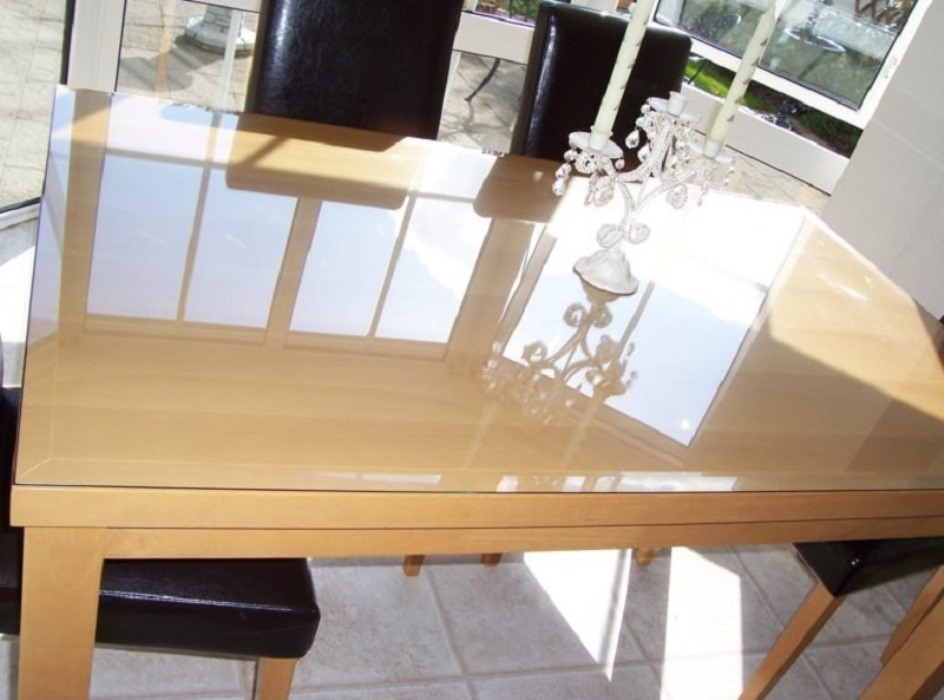 защитное покрытие на стол из поликарбоната