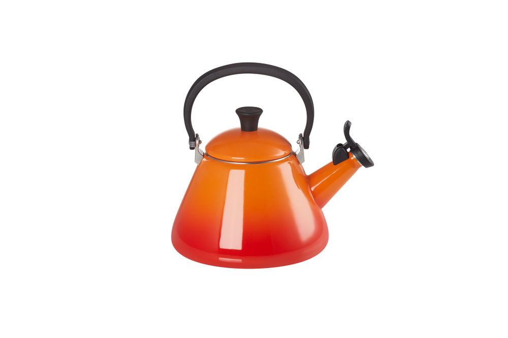 orange le creuset kettle