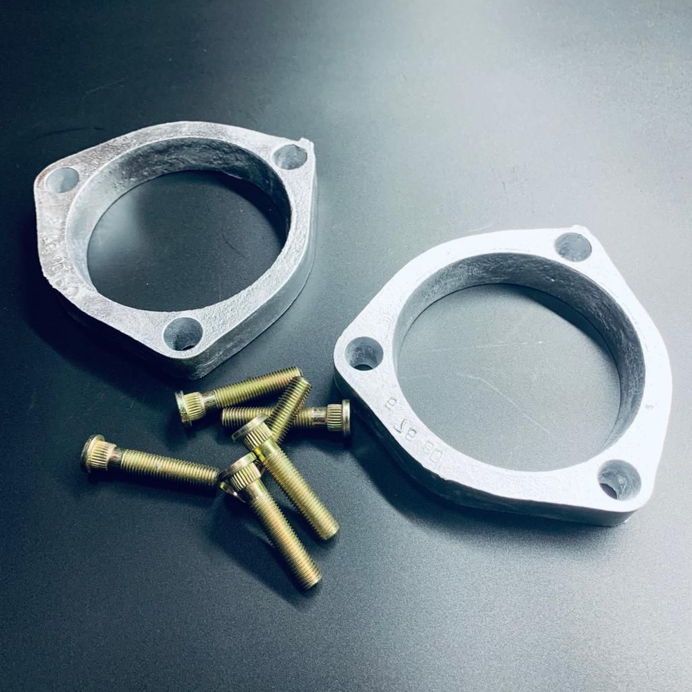 Проставки под стойки TOYOTA (алюминий 20мм) (модели указаны в описании ...