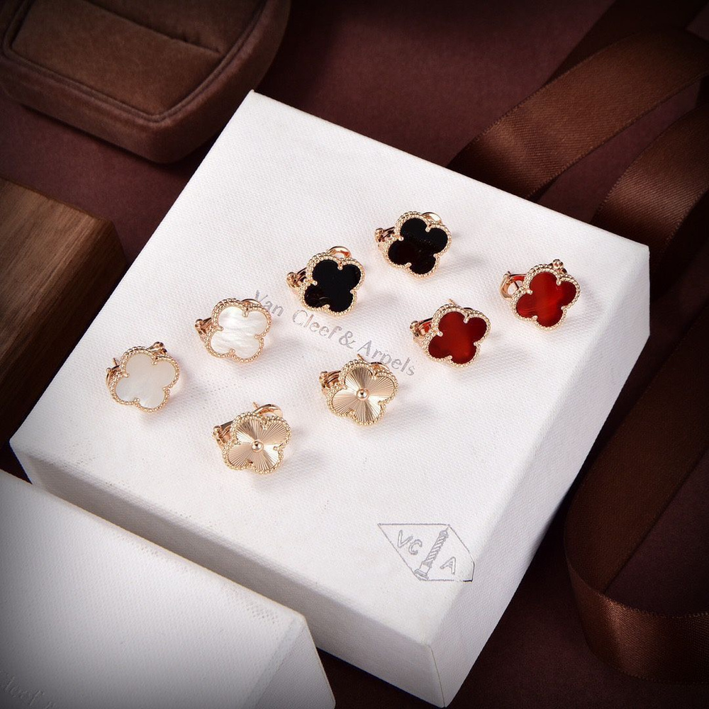 Серьги Van Cleef & Arpels - купить с доставкой по выгодным ценам в ...