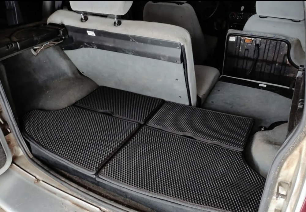 Коврик в багажник Коврики EVA Люкс для Нива Тревел (на каждую дверцу ...