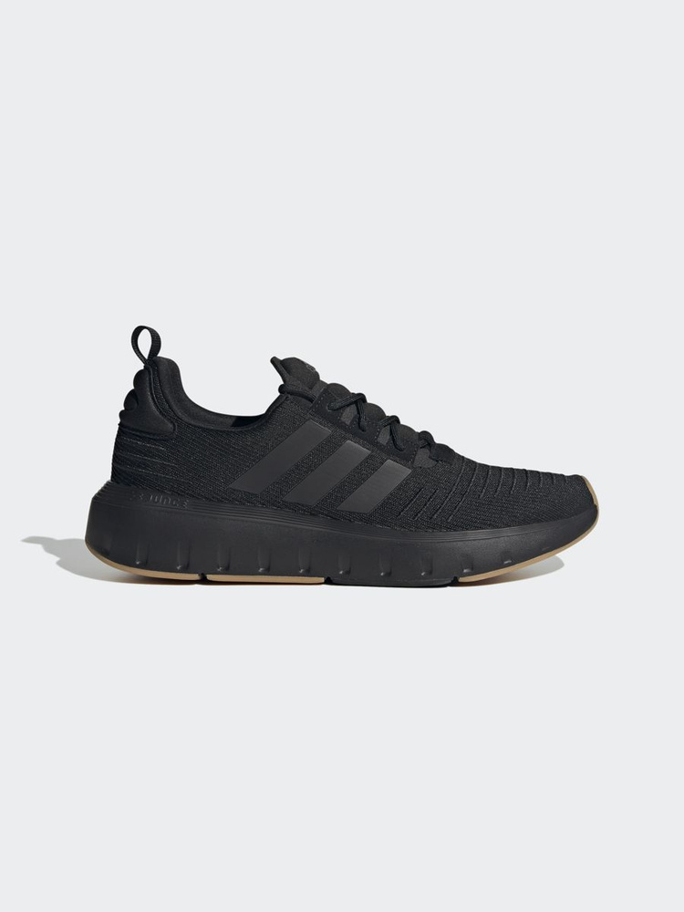 Adidas swift hot sale run tennis shoes