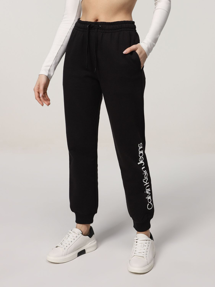 Брюки Calvin Klein Jeans - купить с доставкой по выгодным ценам винтернет-магазине OZON (861948228)