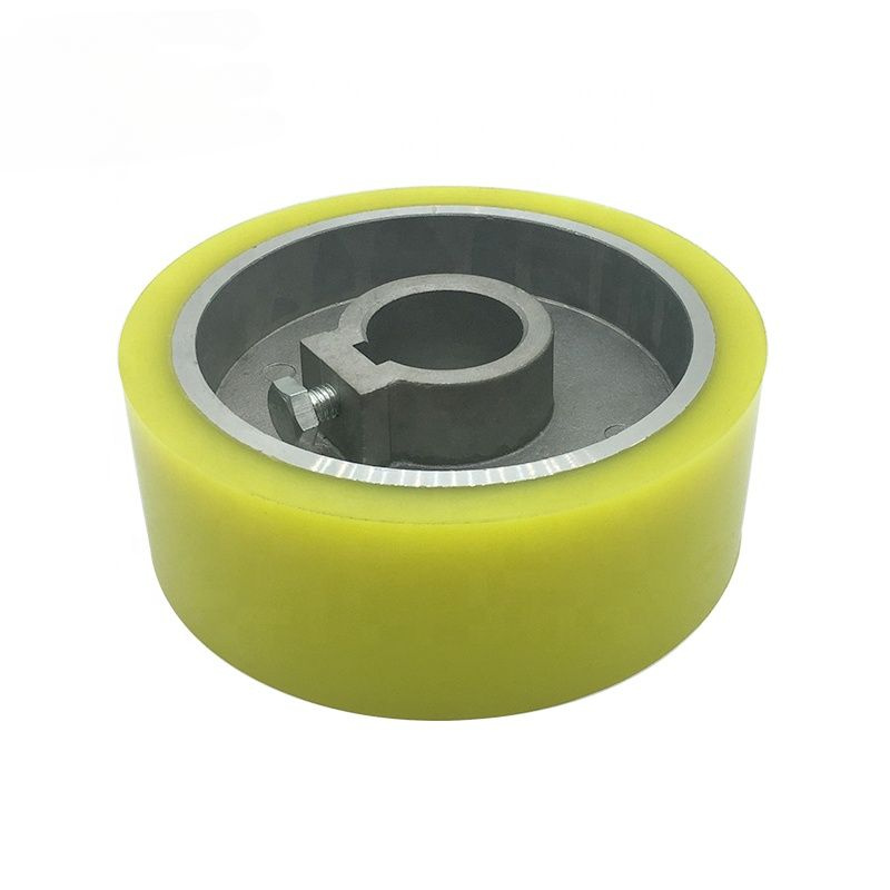 Прочный резиновый ролик PU подающего колеса для деревообрабатывающего ...