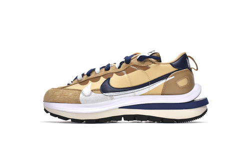 Nike sacai waffle prix hot sale