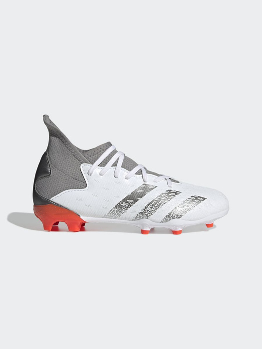 adidas predator freak 3 zwart