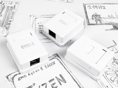 Кабель для интернет-соединения, белый