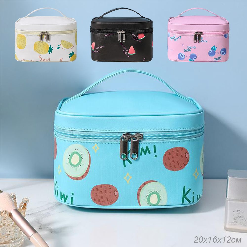 Косметичка женская 20x16x12 см, голубая Косметичка женская 20x16x12 см, голубая