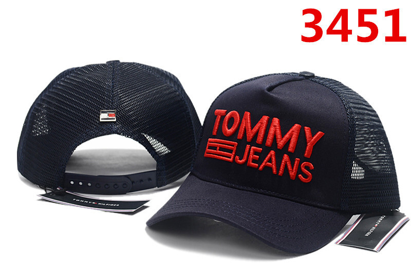 Бейсболка Tommy Hilfiger #1