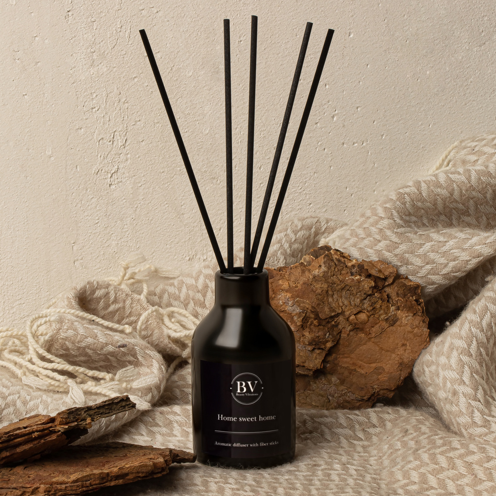 Диффузоры home fragrance. Аромадиффузор для дома. диффузор для дома. диффузор для дома с палочками. свечи и диффузоры для дома.
