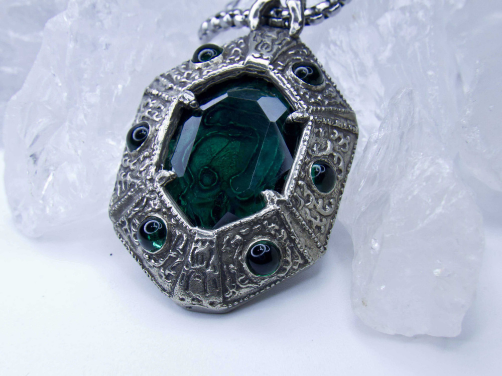 Кулон Амулет Некроманта (Обливион) купить на OZON по низкой цене ...