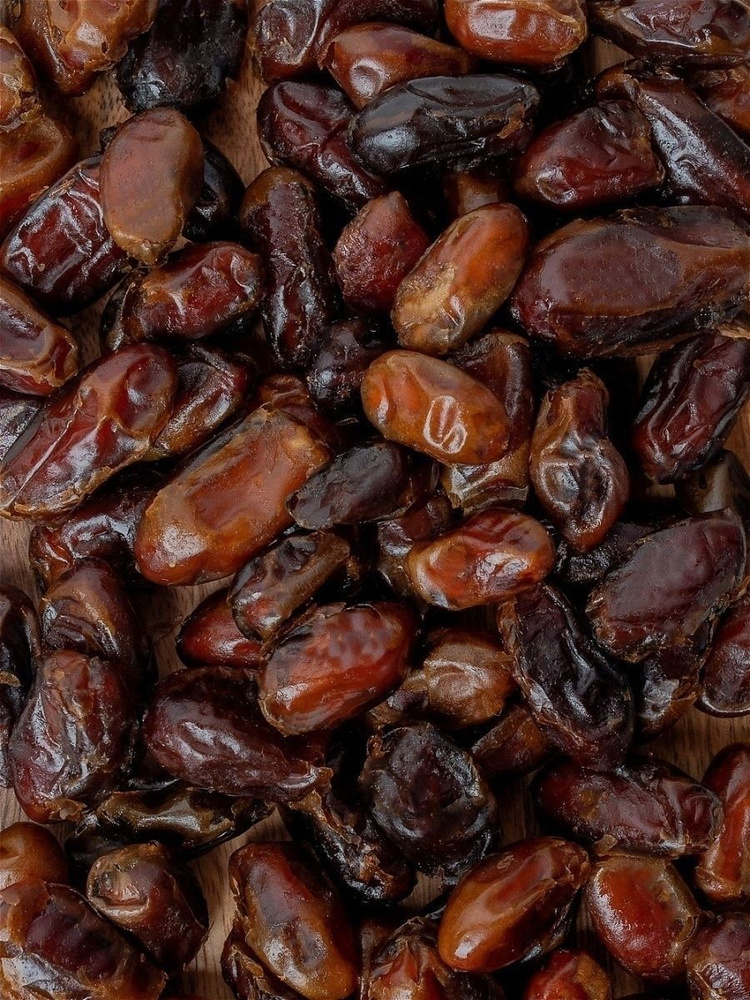 Финики натуральные с косточкой 1 кг - купить с доставкой по выгодным ...