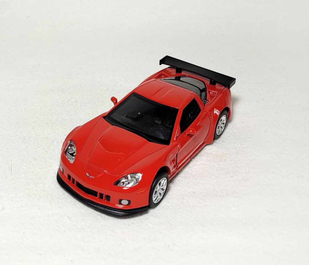 Машина металлическая Chevrolet Corvette C6-R светозвуковыми эффектами, 1:32  RMZ city, красный цвет - купить с доставкой по выгодным ценам в  интернет-магазине OZON (1231428788)