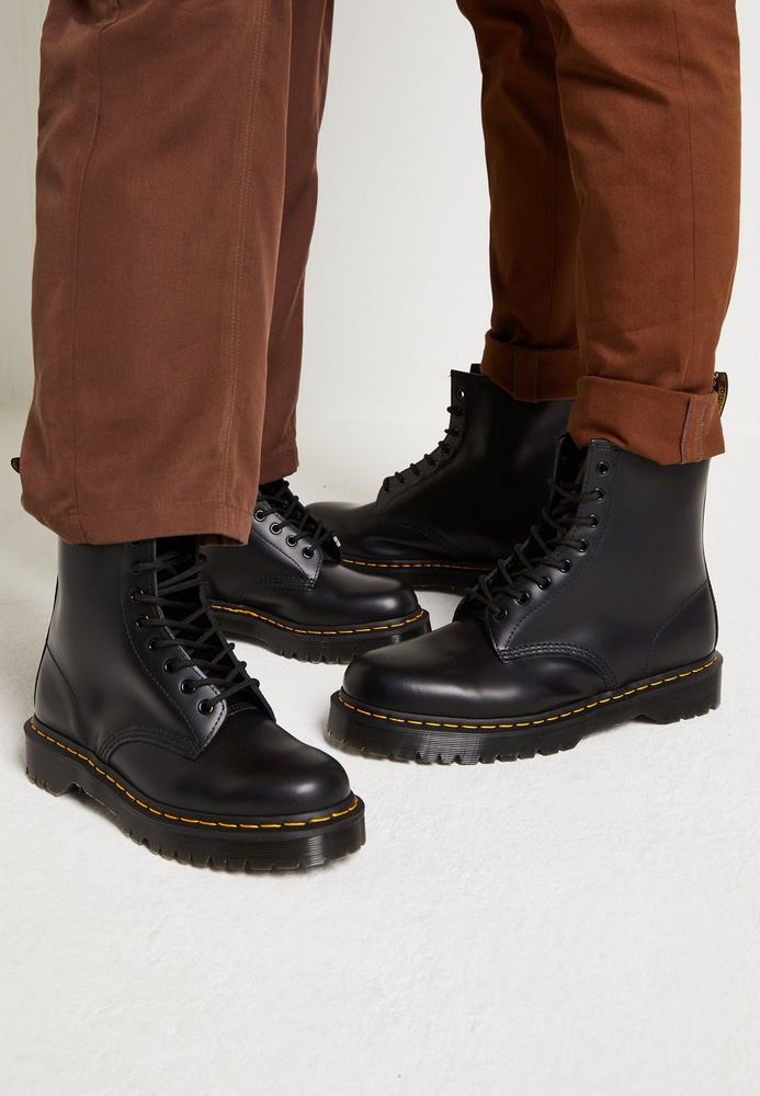 Ботинки Dr. Martens #1