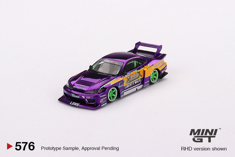 Модель коллекционная Mini GT 1:64 LB-Super Silhouette S15 SILVIA #555 2022 Formula Drift Japan  #1