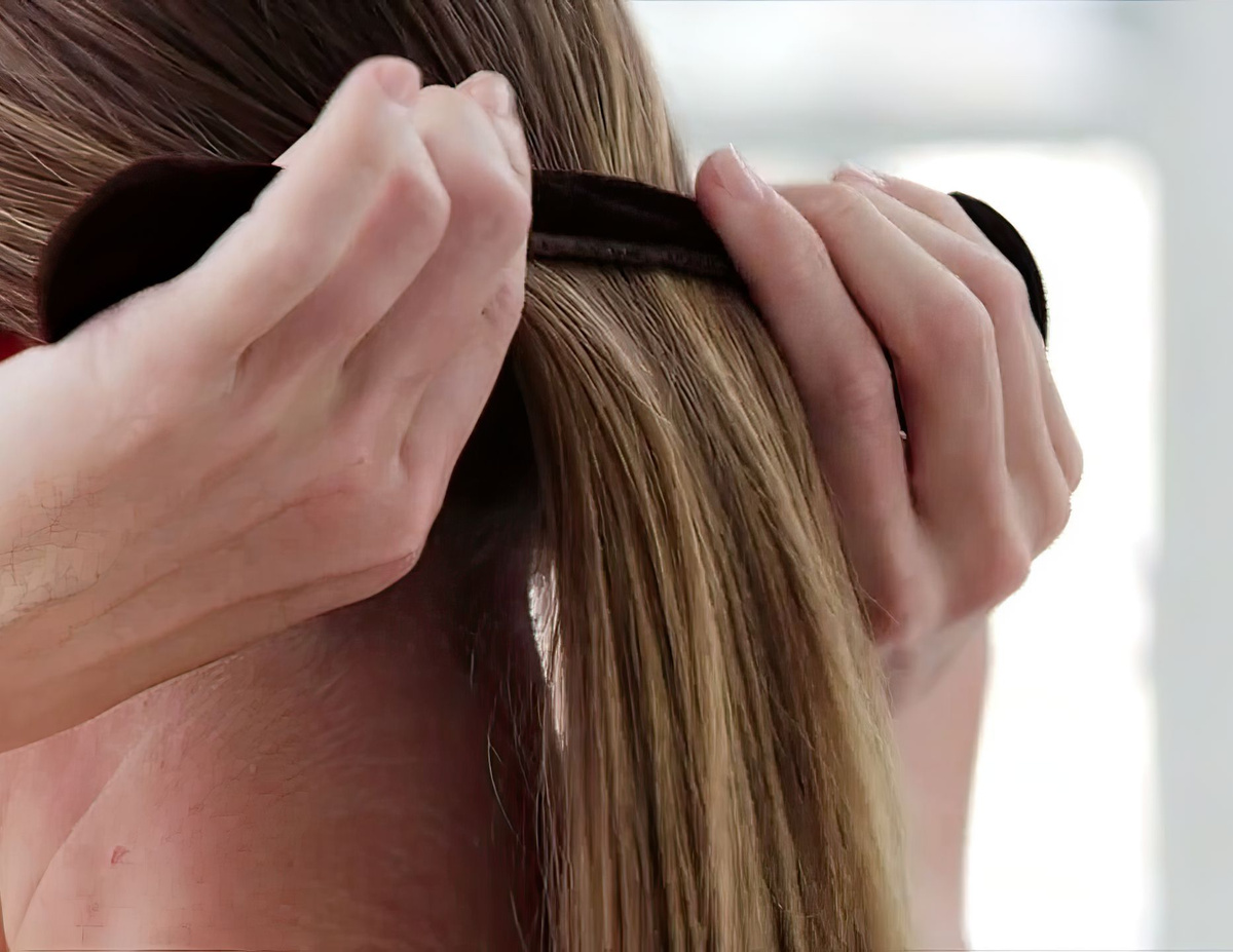 Заколка твистер для волос, для создания пучка белый купить на OZON по ...