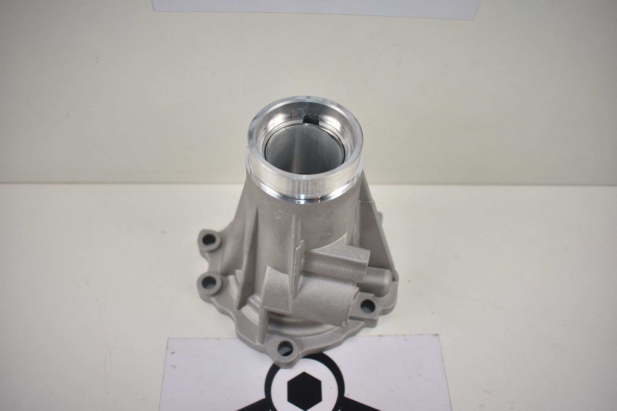 Крышка раздаточной коробки задняя Great Wall Hover H2 / Ховер / SC