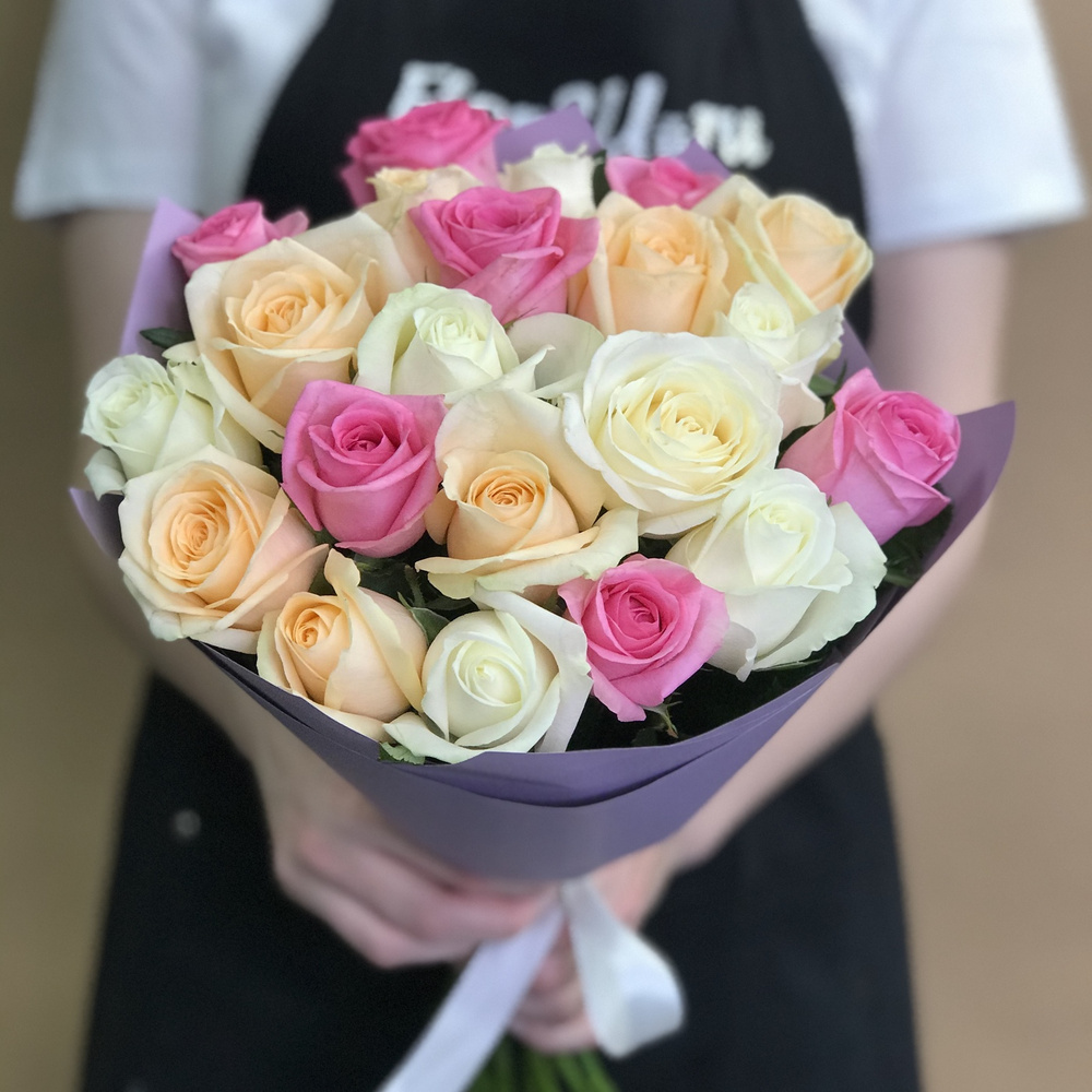 Роза MyFlowers, цвет нежный микс, 21 шт купить по выгодной цене в  интернет-магазине OZON (272272278)