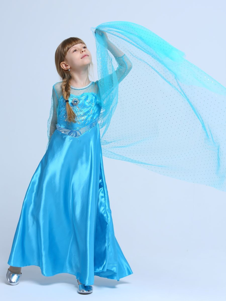 Платье принцессы Эльзы зимнее с мехом