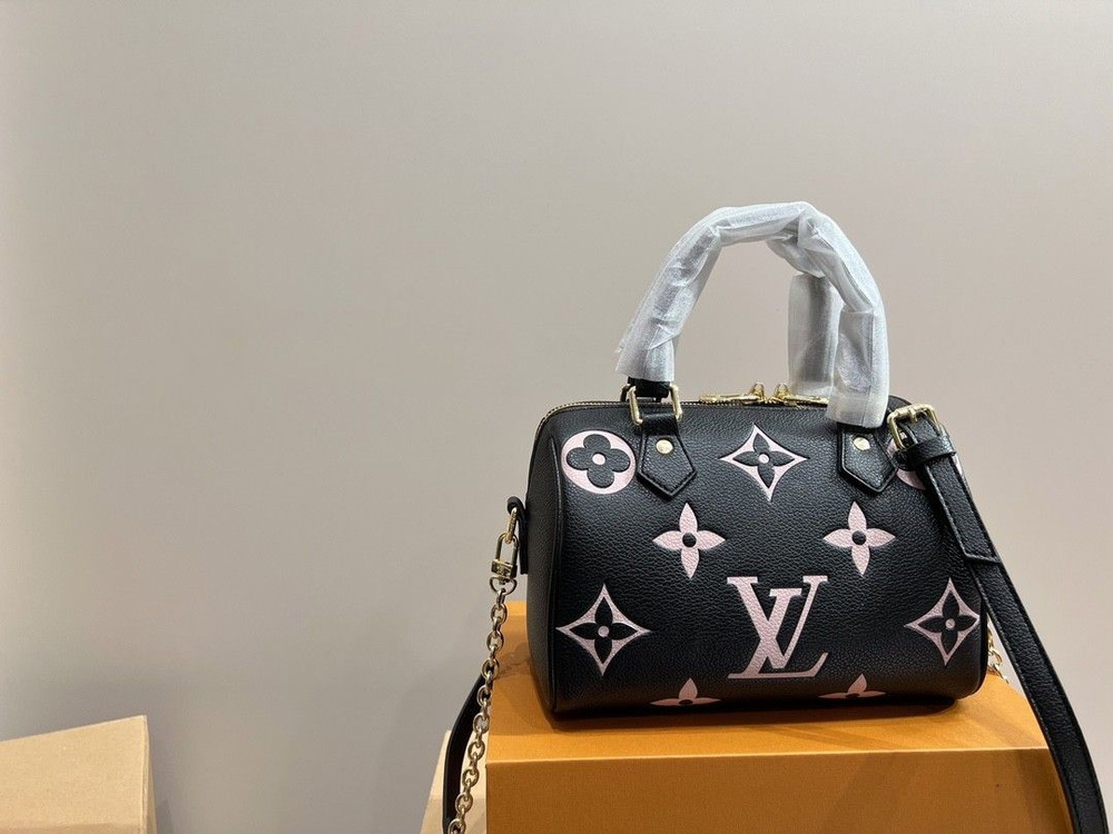 Louis Vuitton Сумка на плечо #1