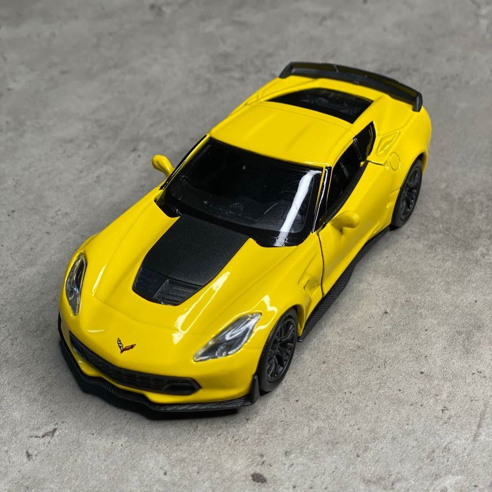 Металлическая машинка Welly Chevrolet Corvette 2017 Шевроле Корвет,  инерционная, цвет Желтый - купить с доставкой по выгодным ценам в интернет- магазине OZON (978329722)