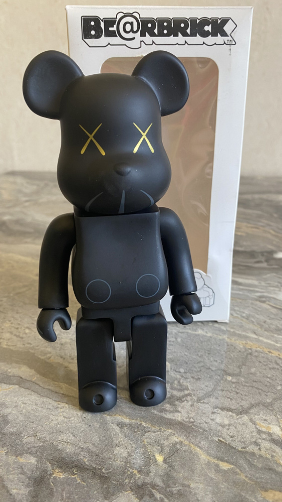 Online Bearbrick