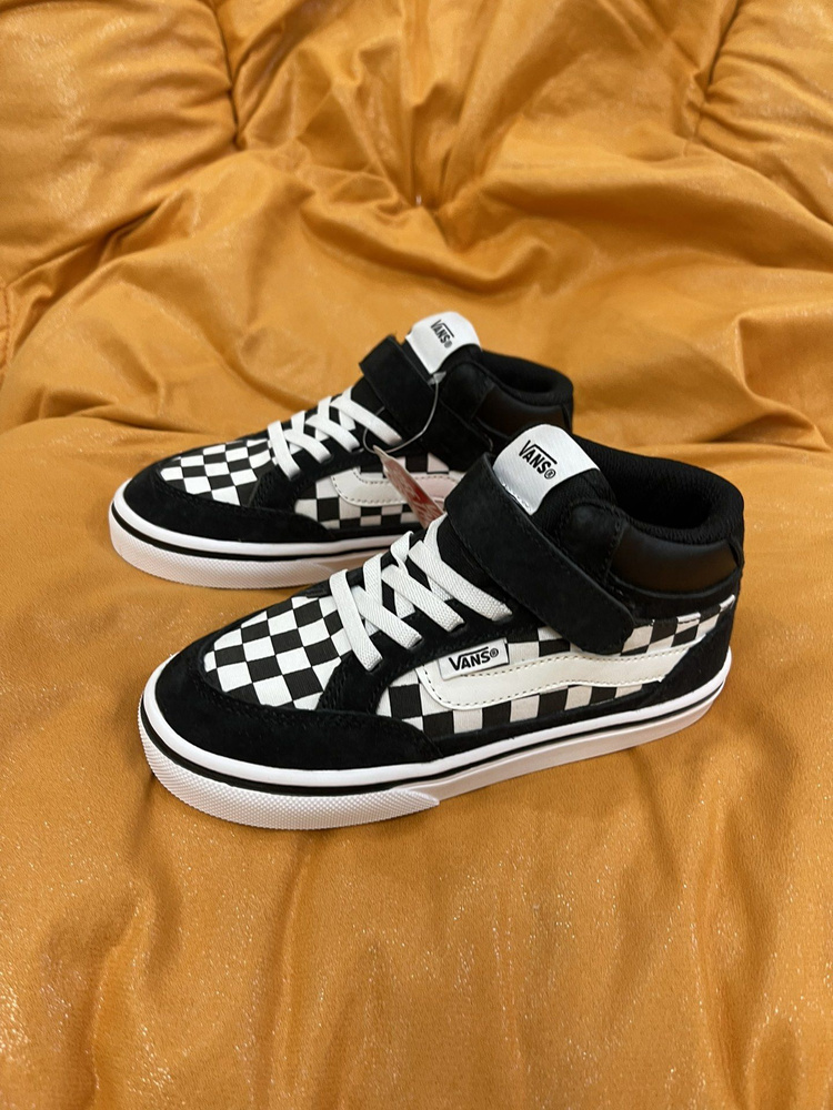 Vans big hotsell kids shoes