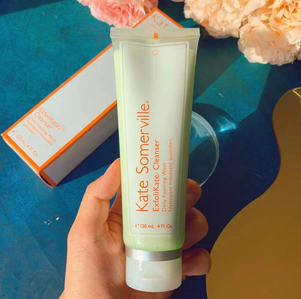 KATE SOMERVILLE ExfoliKate Cleanser Daily Foaming Wash эксфолиирующая ежедневная пенка для умывания  #1