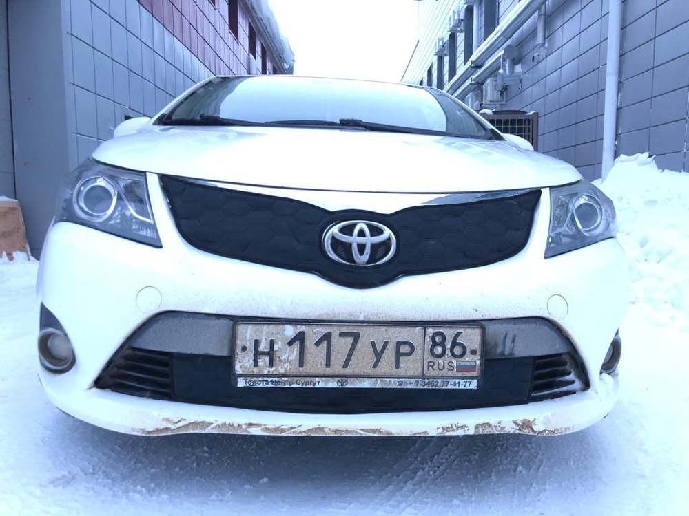 Утеплитель радиатора и бампера для Toyota Avensis Тойота Авенсис (2011 -2015) III Рестайлинг  #1