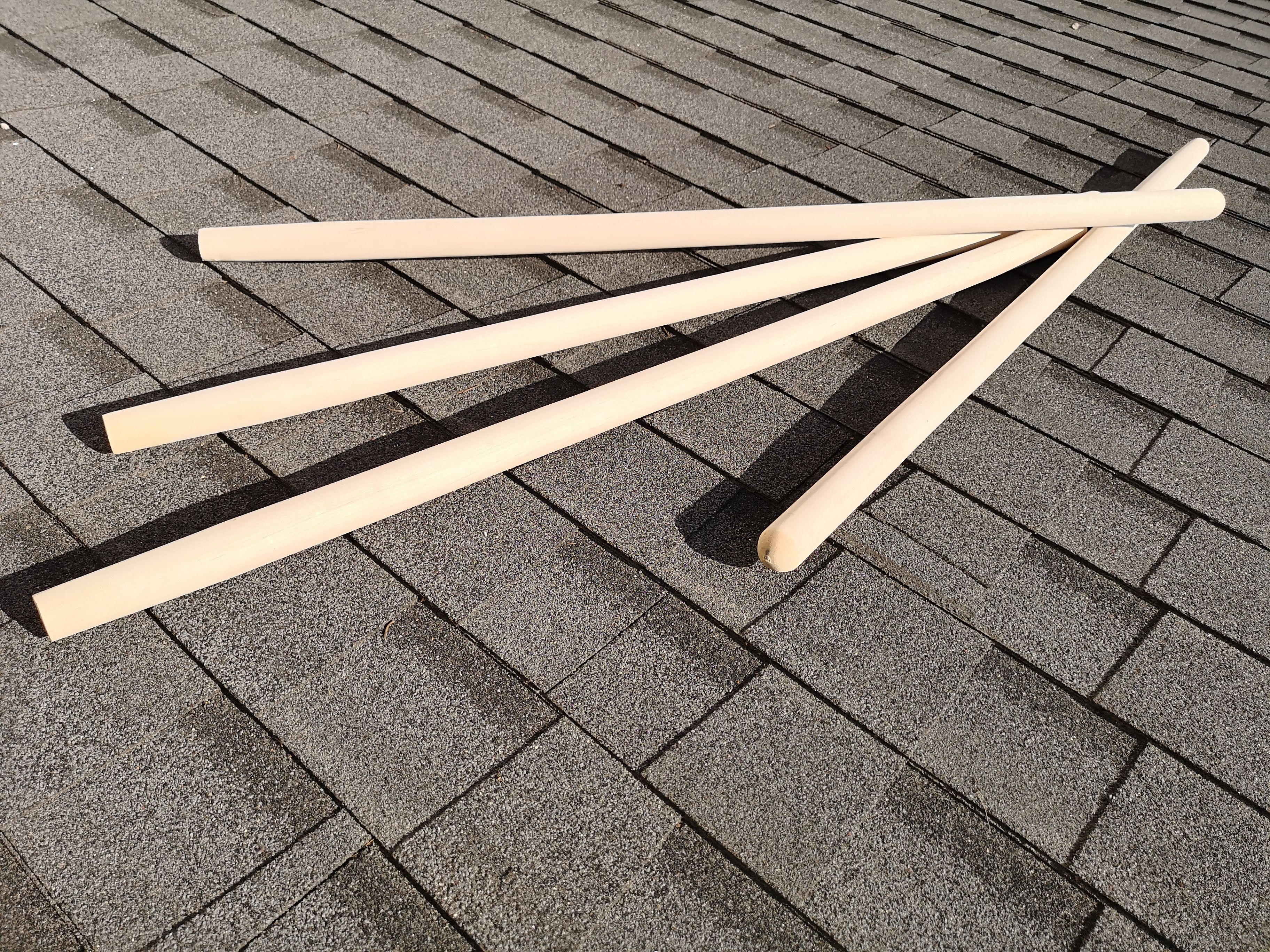 Черенокдляграбель,швабрышлифованный,безрезьбы,высшийсорт,диаметр30мм,длина120см