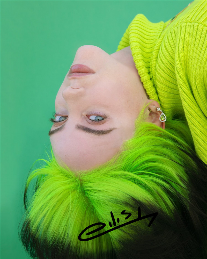 Автограф Билли Айлиш - Автограф Billie Eilish Singer - Фото с автографом,  Подписанная фотография, Автограф знаменитости, Подарок, Автограмма, Размер  20х25 см - купить с доставкой по выгодным ценам в интернет-магазине OZON  (541944909)