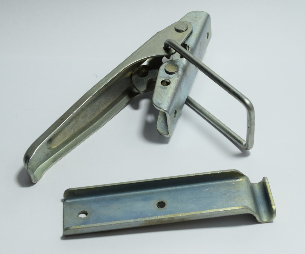 Замок борта 210 мм и ответная часть (Бортовая защёлка для легкового ...