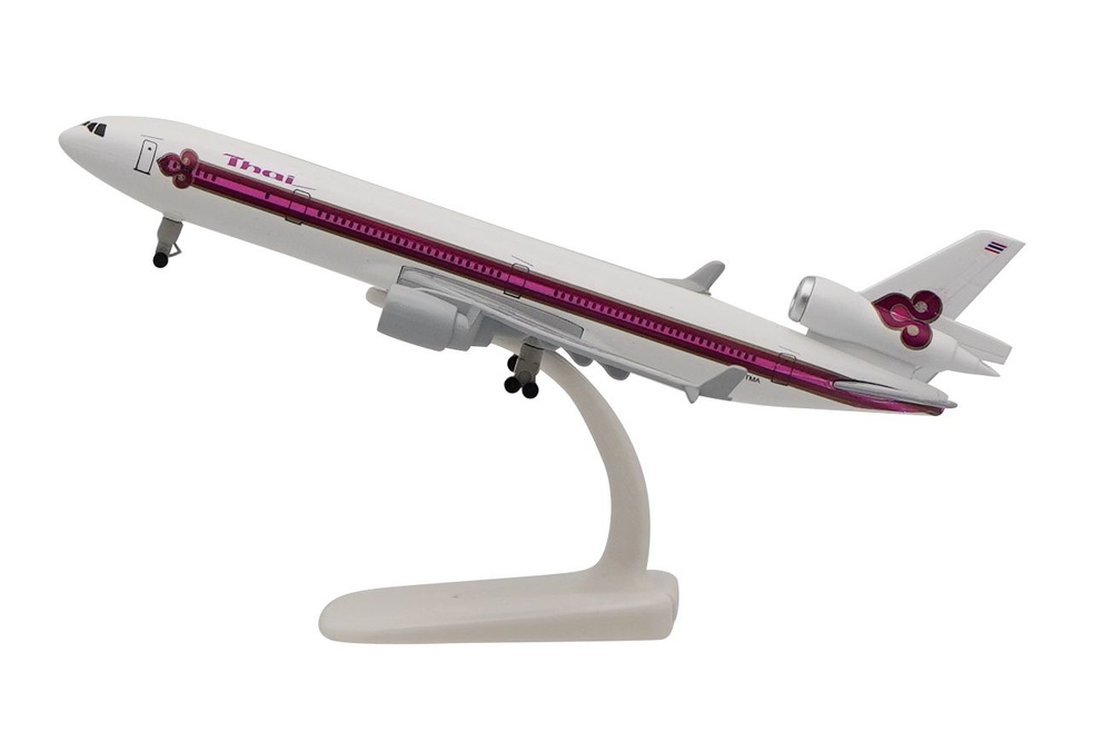 Модель самолёта McDonnell Douglas MD-11 авиа-компания Таиланд