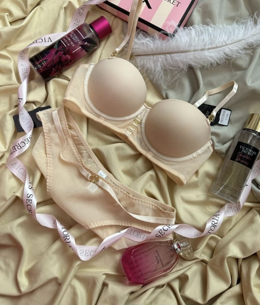 Комплект белья Victoria's Secret #1