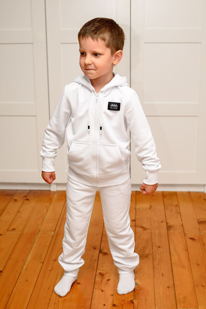 Костюм спортивный - купить с доставкой по выгодным ценам в интернет ...