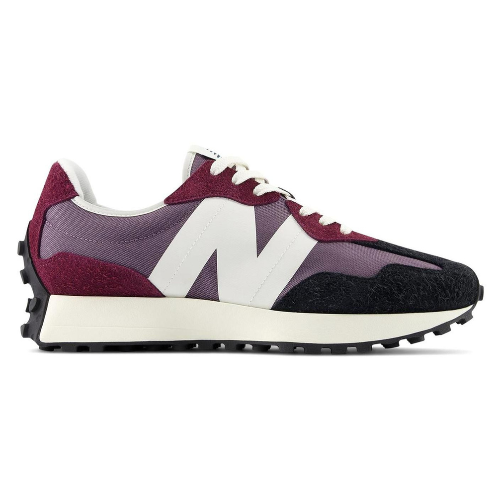 Boutique store new balance