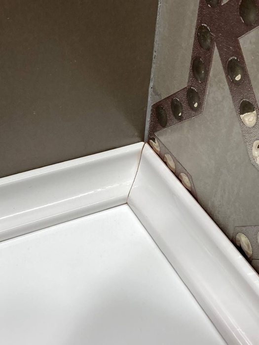 Комплект 2 Плинтус керамический для ванны, столешницы и пола ...