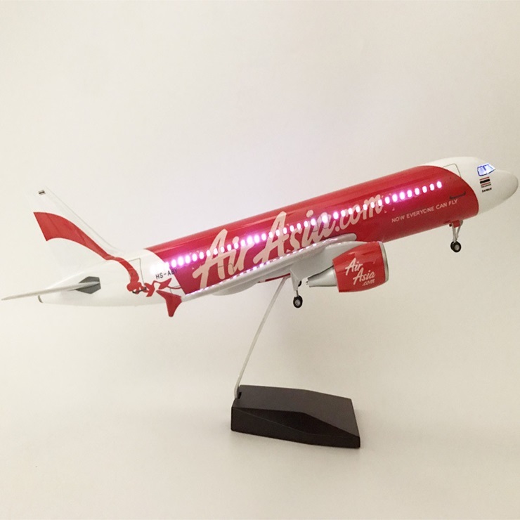 Модель самолета Air Asia 47 см с подсветкой, с шасси, на подставке ...