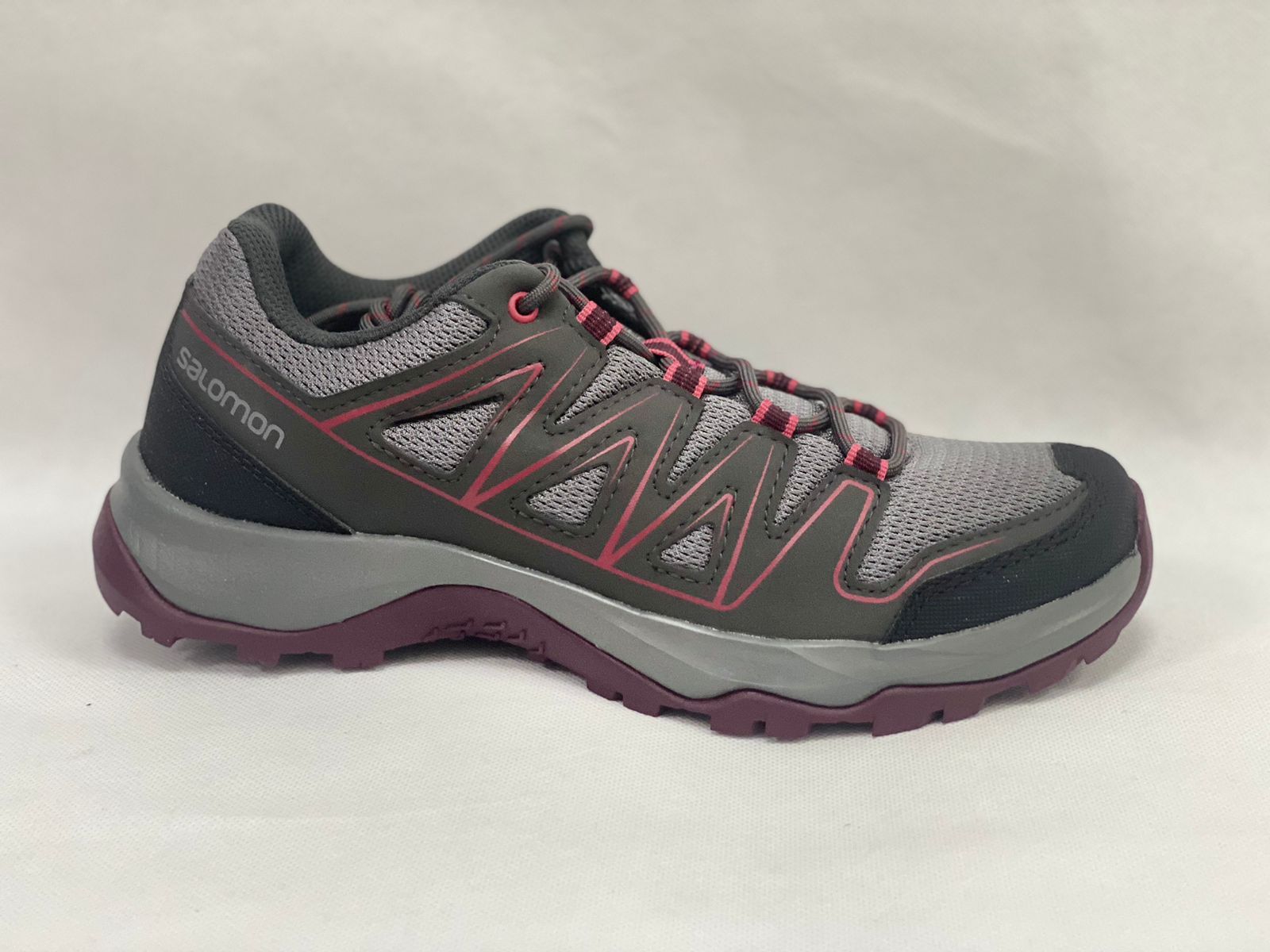 Salomon Aramis купить на OZON по низкой цене в Армении, Ереване