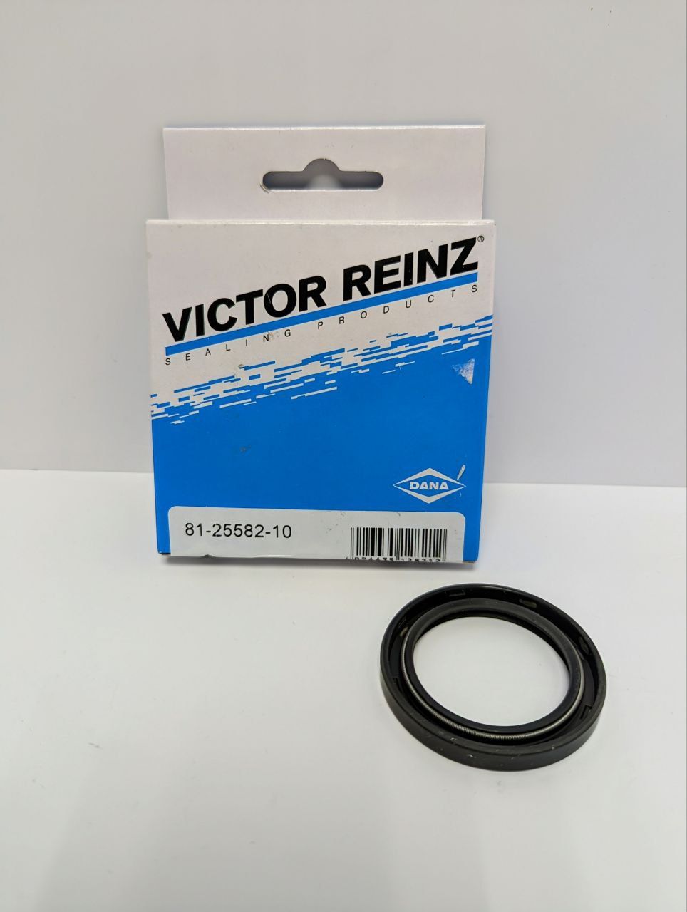 Сальник коленвала передний VOLVO S60/S80/XC90  B5254T5/B5254T9