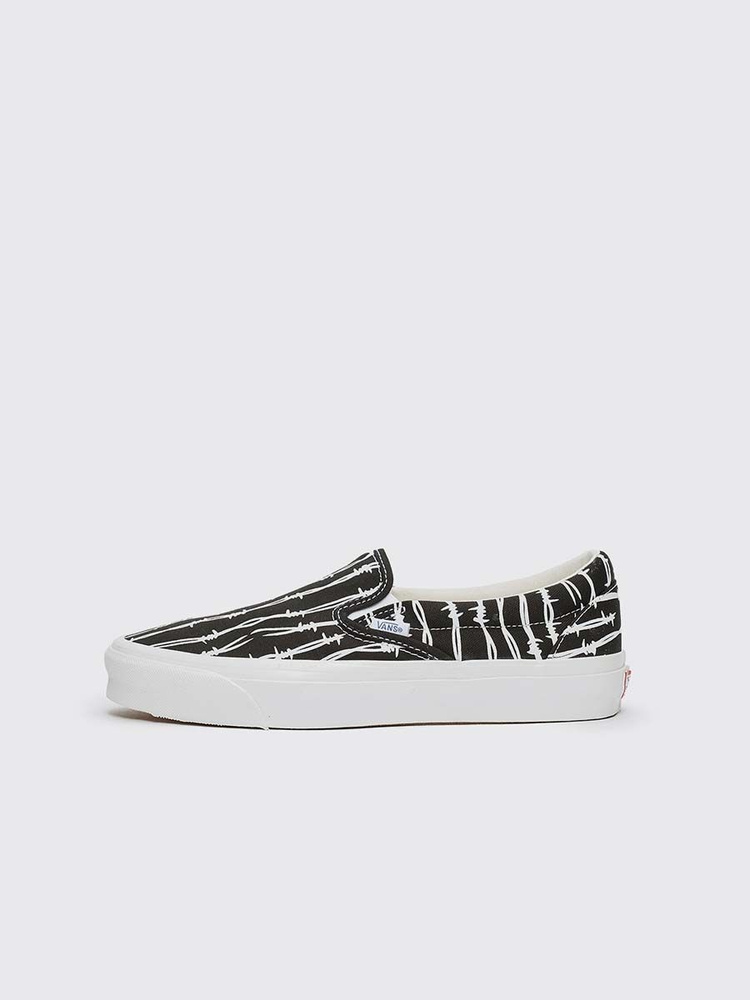 Vans classic slip on 2024 canvas