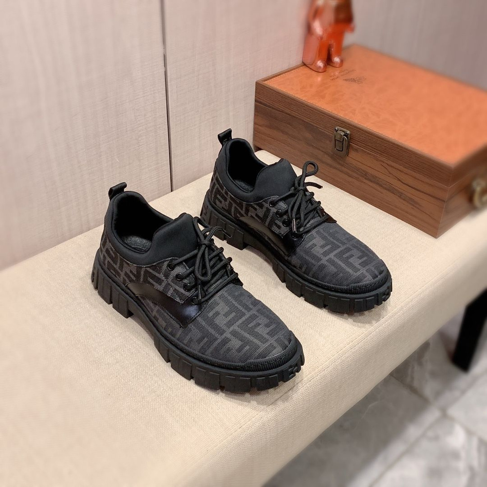 Кроссовки Fendi "Арабески" морей - купить с доставкой по выгодным ценам ...