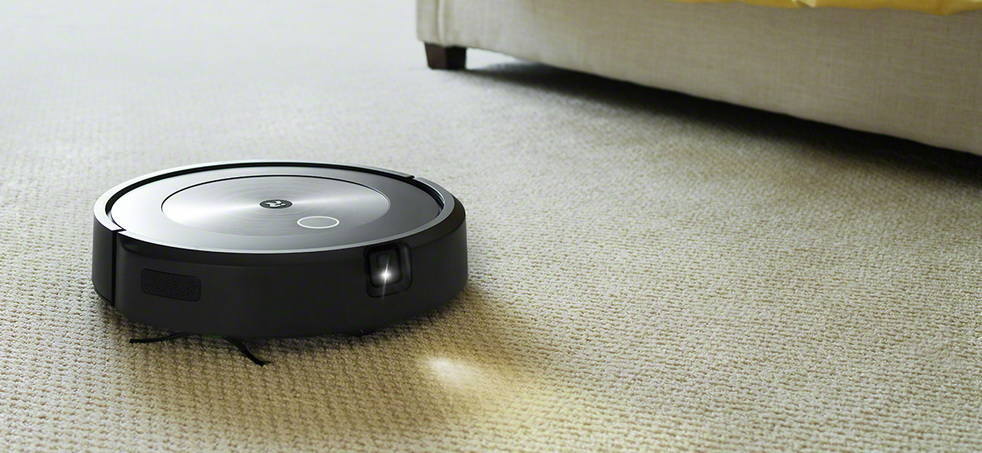 Irobot j9. Робот пылесос со станцией самоочистки. Пылесосом irobot roomba j7. Roomba j7. Roomba combo essential y1.