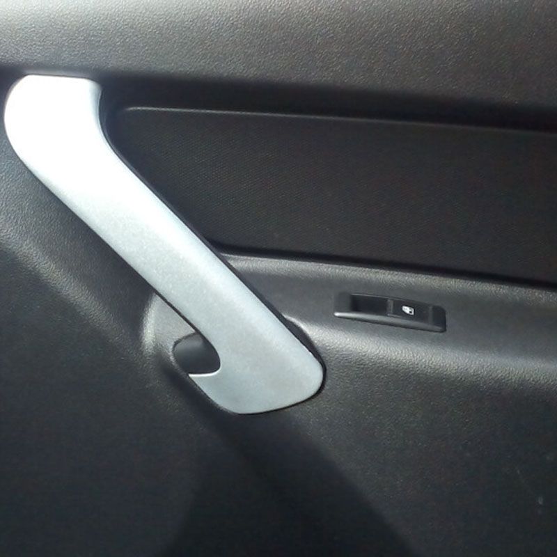 Как снять внутреннюю ручку двери гранта. Внутренняя ручка водительской двери калина 1. Ручка двери гранта внутренняя. Ручка двери внутренняя калина 2. Дверные ручки гранта наружные тюн.