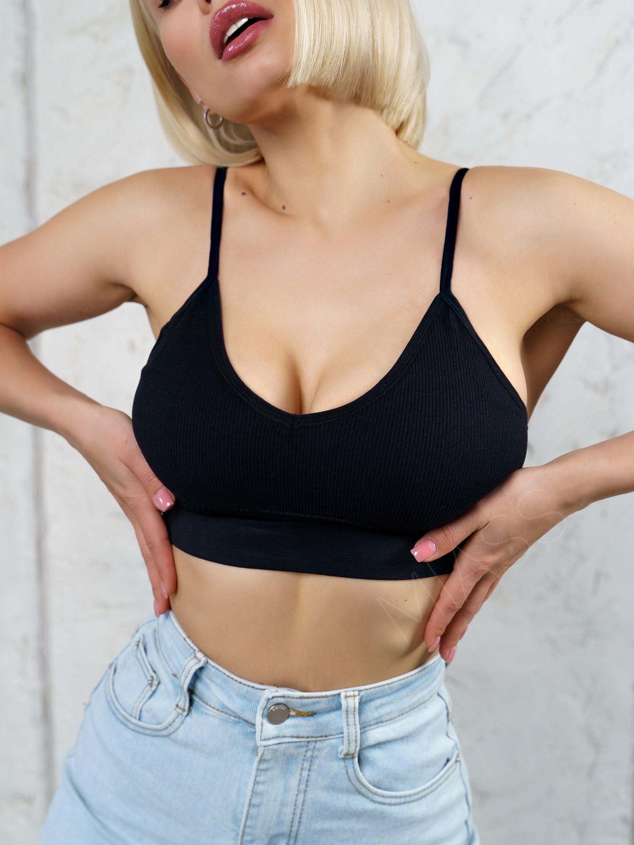 Толық әйелдер жыныстық қатынасқа түскеннен кейін пизда тесігінің порнофотосуреттері Артқы жағындағы жыныстық позициялар