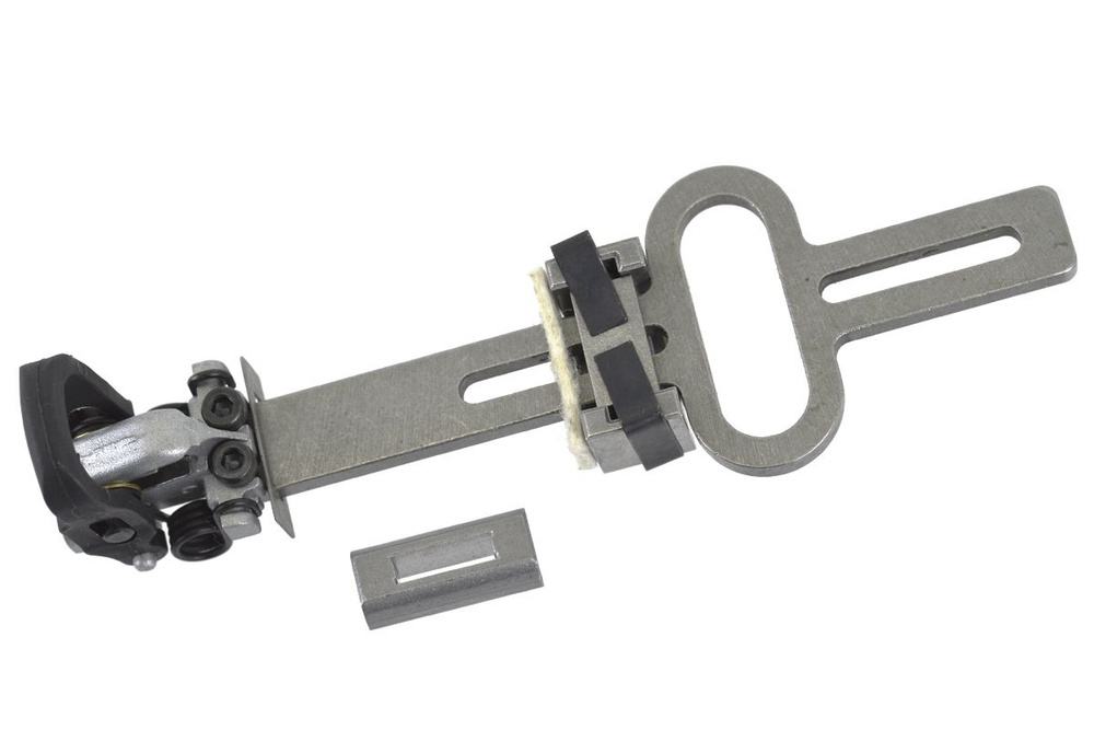 Зажим 90517396 для лобзика Black & Decker (Блек эн Декер) KS900SL TYPE ...